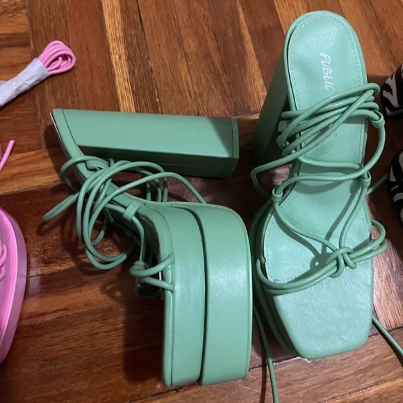 Public desire shoe bundle - Picture 4 of 7